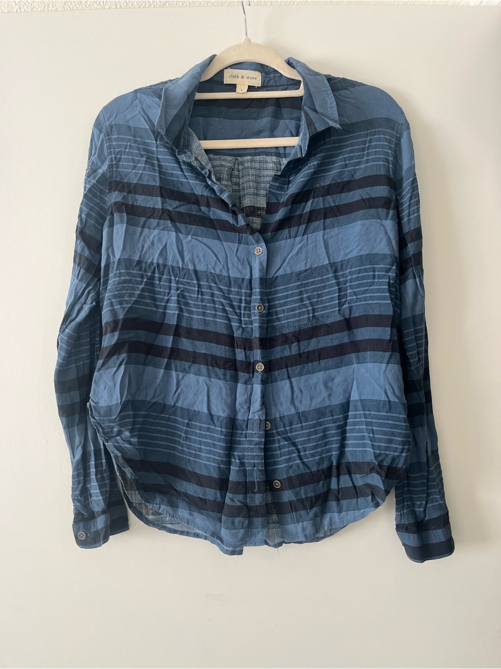 Cloth & Stone Blue Striped Button-Up Shirt
